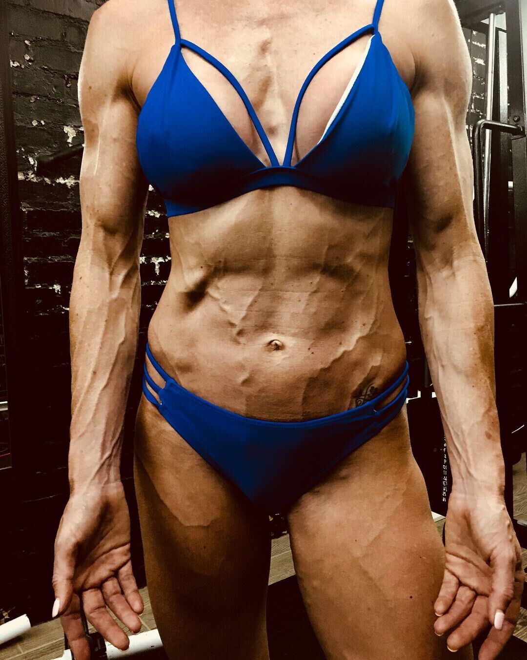 Liesl D