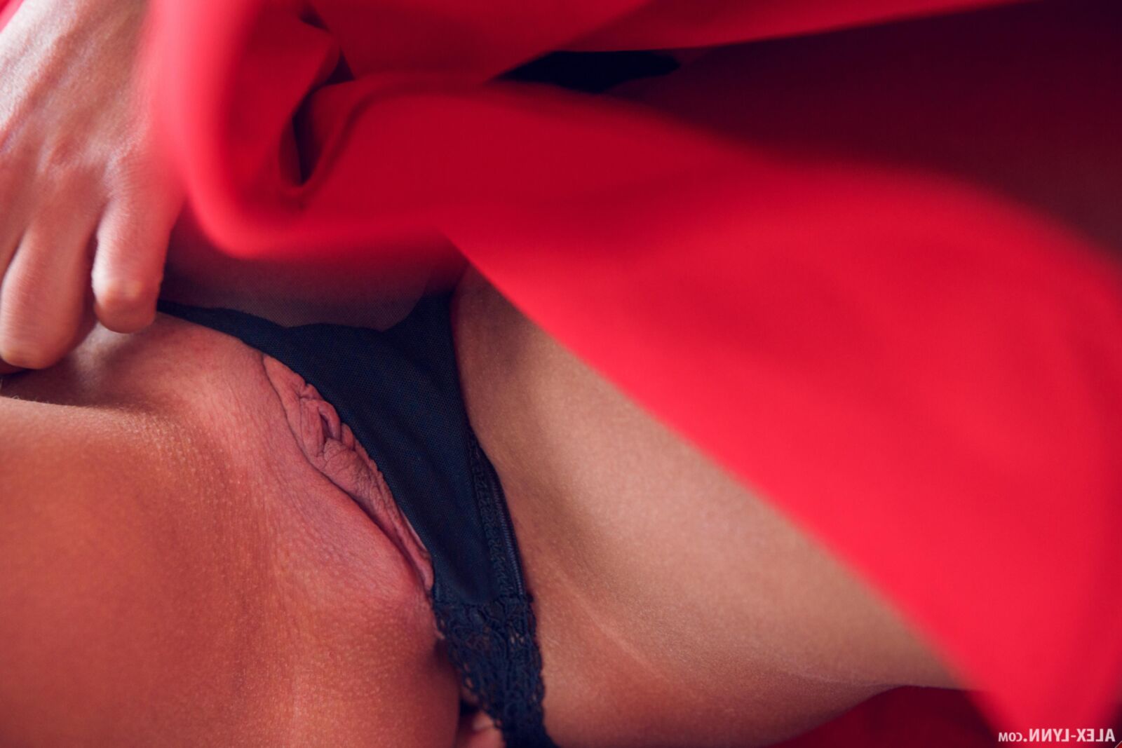 Kristina Lady In Red ( )