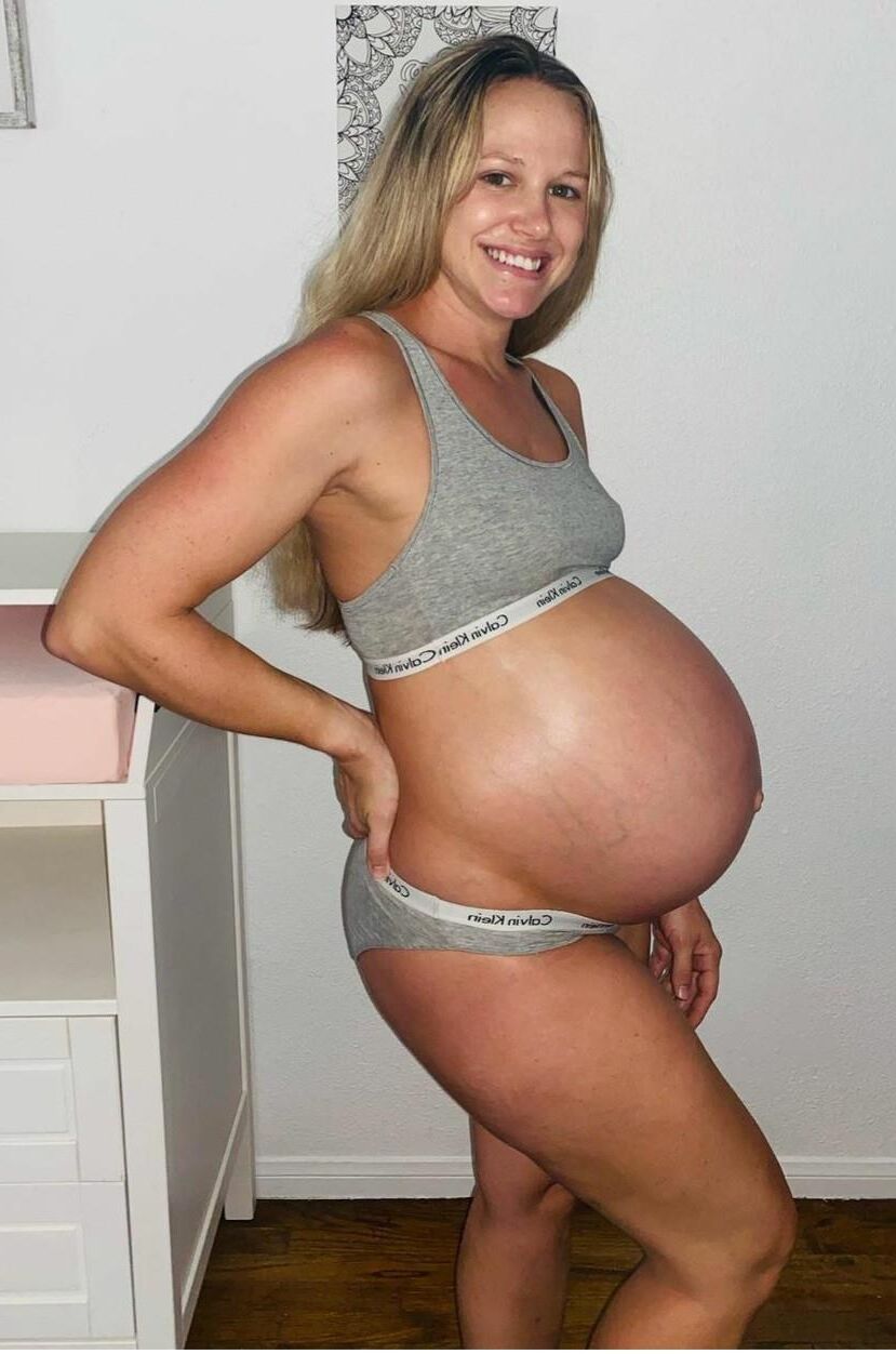 Blonde Preggo Power 