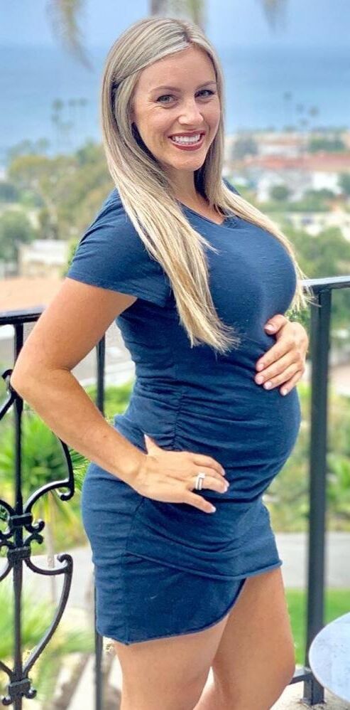 Blonde Preggo Power 