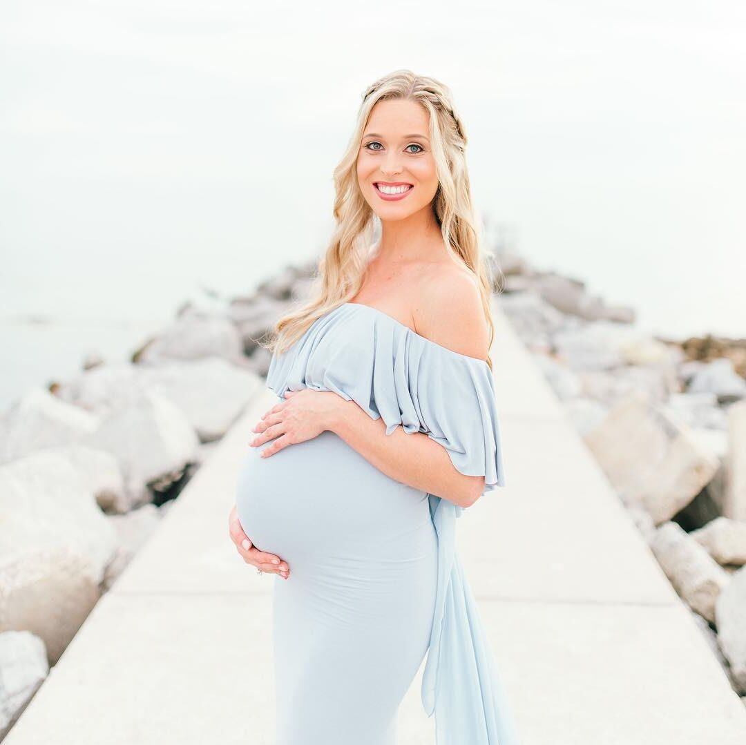 Blonde Preggo Power 