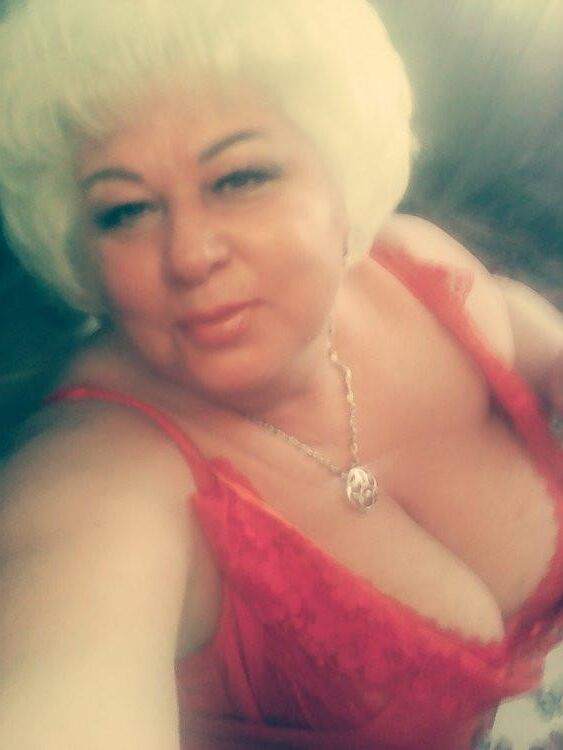 Luda Blonde madura com peitos grandes de Minsk, Bielorrússia