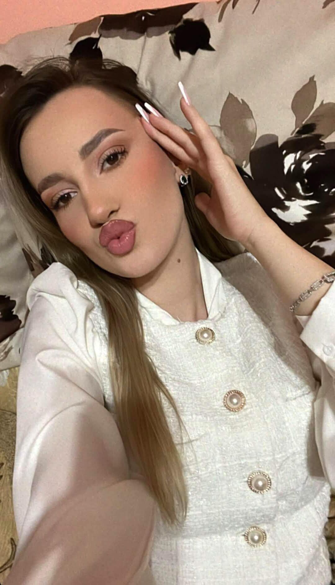 Romanian Slut Denisa M 