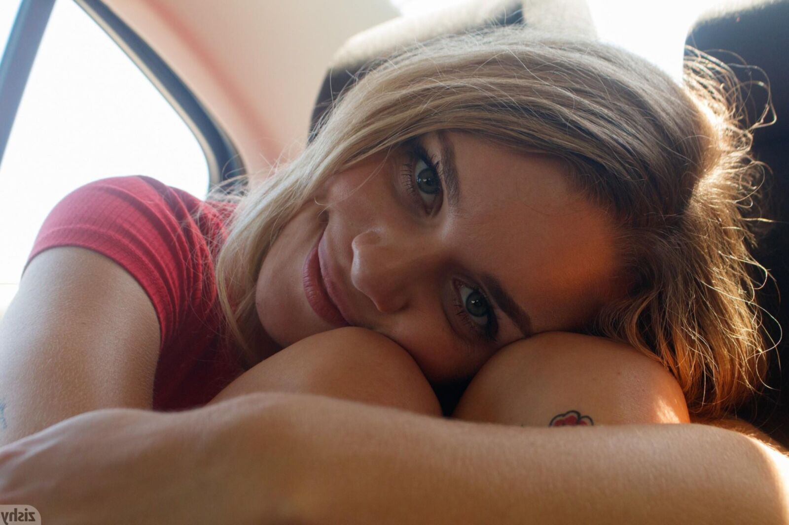 Amante de banco traseiro de Gabbie Carter