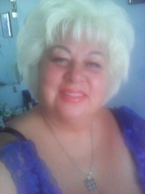 Luda Blonde madura com peitos grandes de Minsk, Bielorrússia