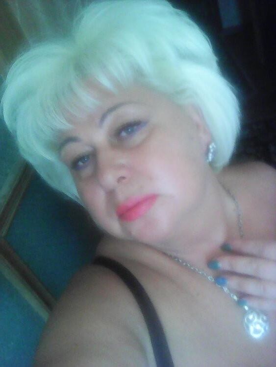 Luda Blonde madura com peitos grandes de Minsk, Bielorrússia