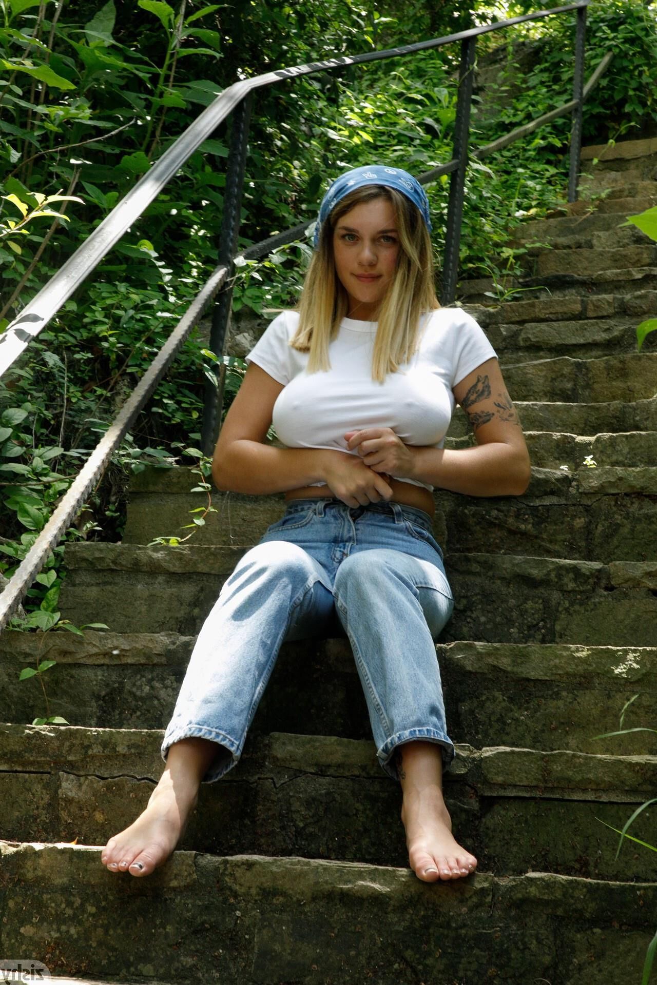 Barcos Gabbie Carter para valentões