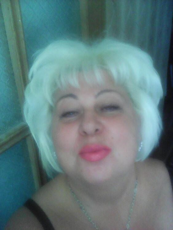 Luda Blonde madura com peitos grandes de Minsk, Bielorrússia