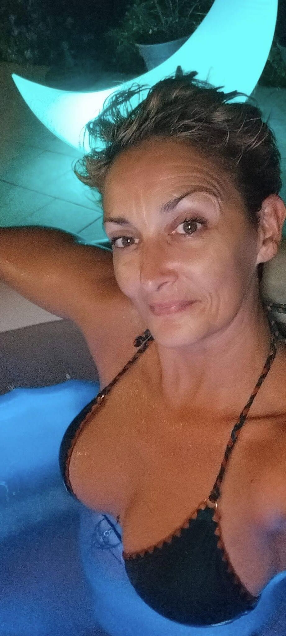 French slut milf big tits krystel bonne milf gros nichons