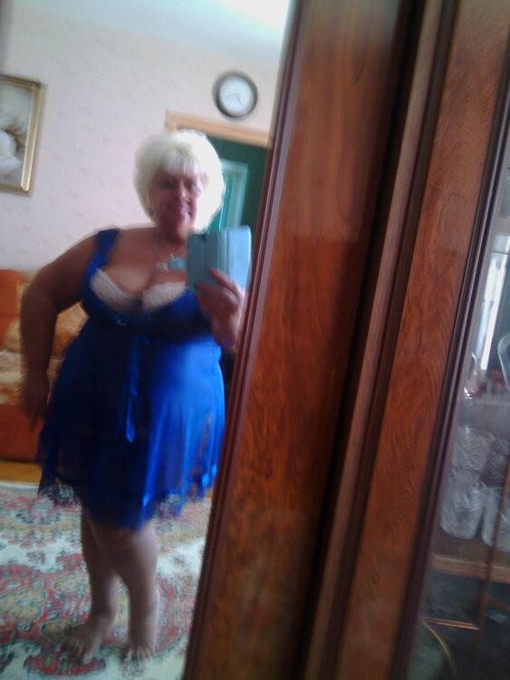 Luda Blonde madura com peitos grandes de Minsk, Bielorrússia