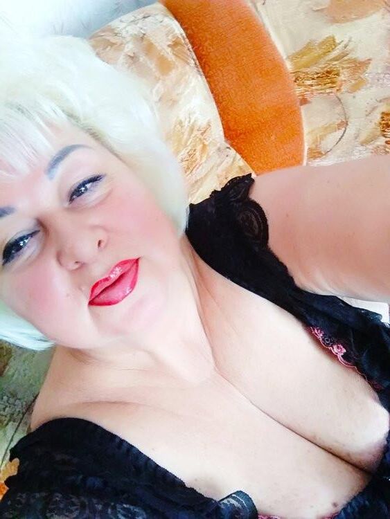 Luda Blonde madura com peitos grandes de Minsk, Bielorrússia