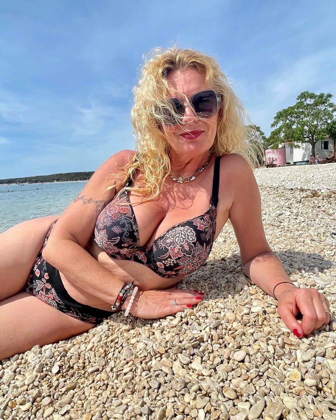 Lucie Benesova ()