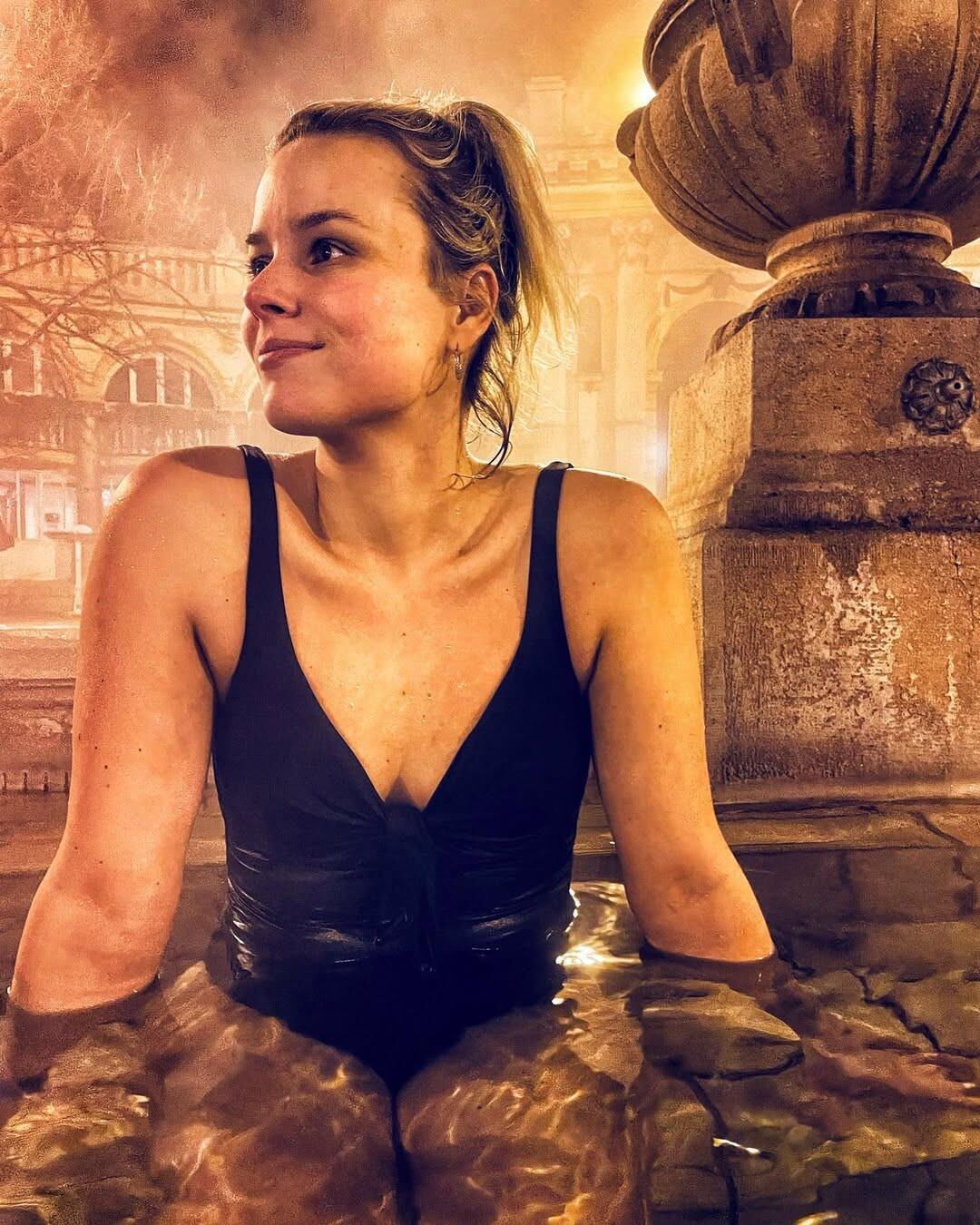 Patricie Pagacova con o sin traje de baño ()