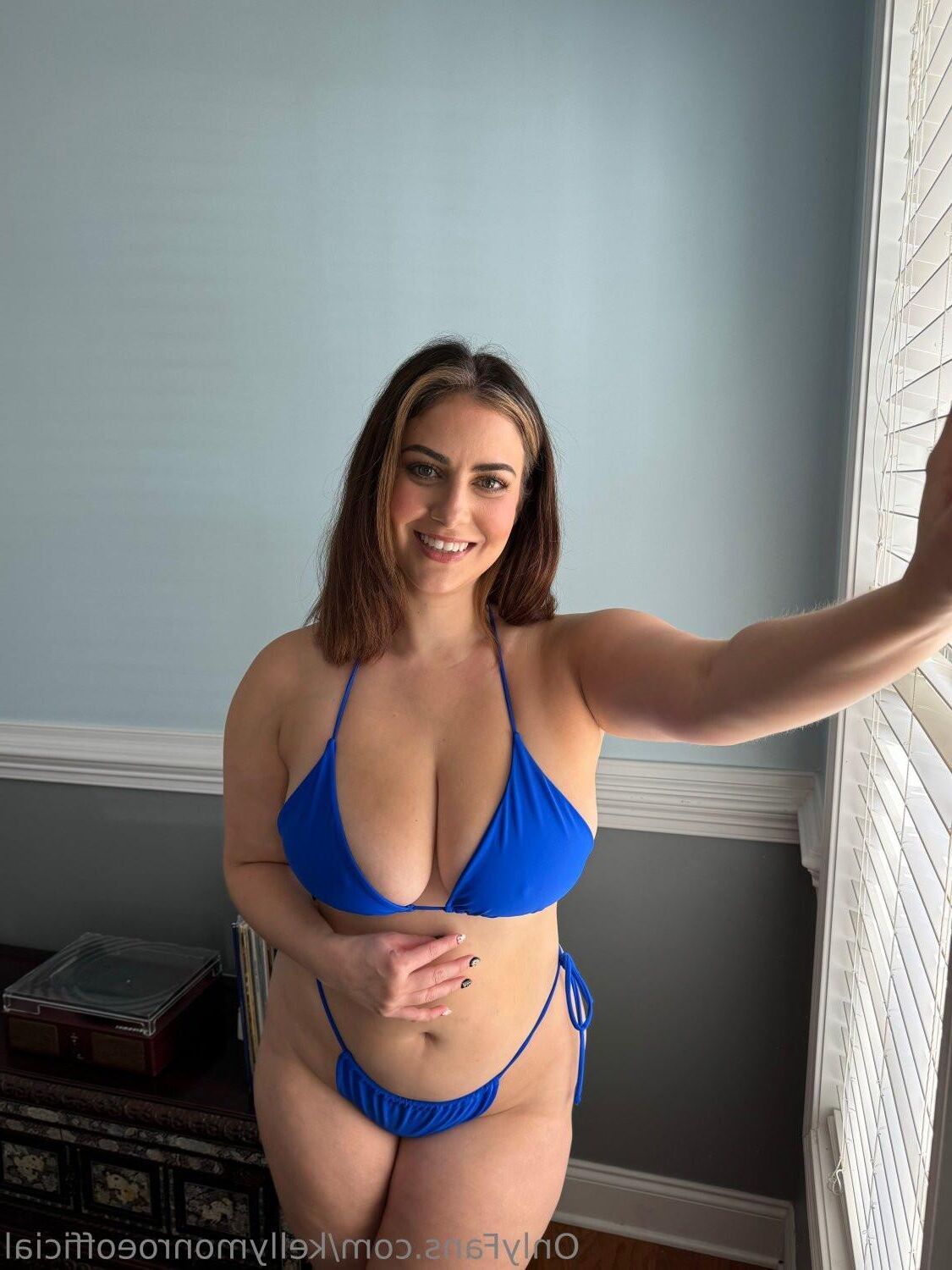 Dulce esposa bbw vendiendo su coño