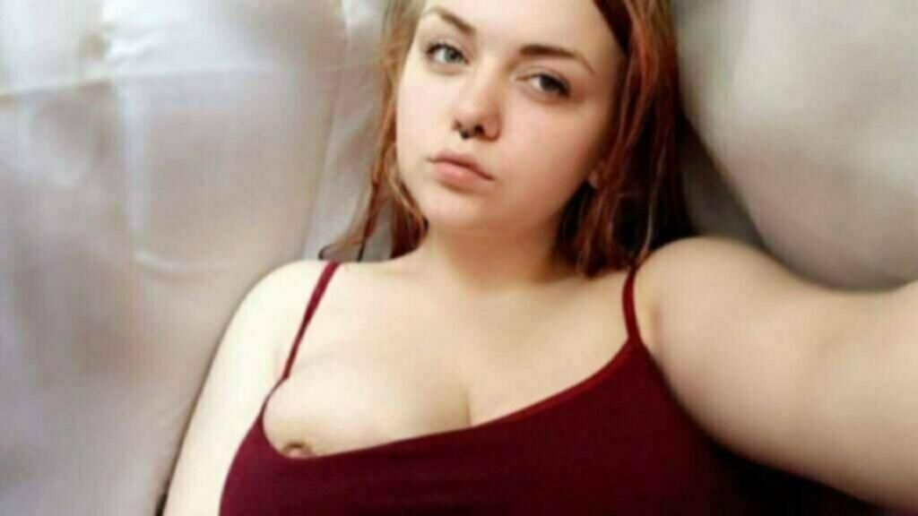 Thick blonde slut Haley 