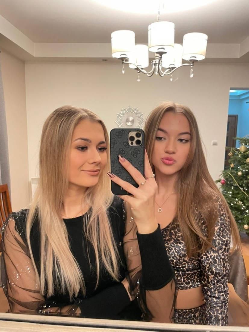 Blonde and friends