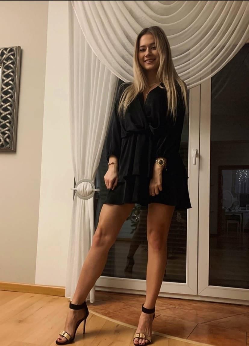 Blonde and friends