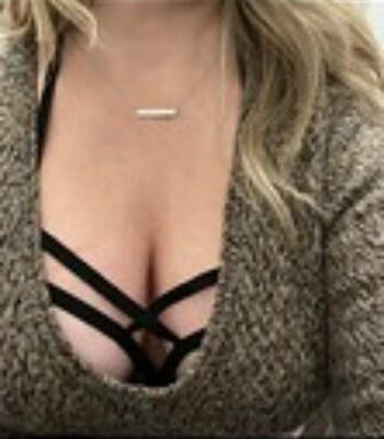 BeautifulDBlonde 