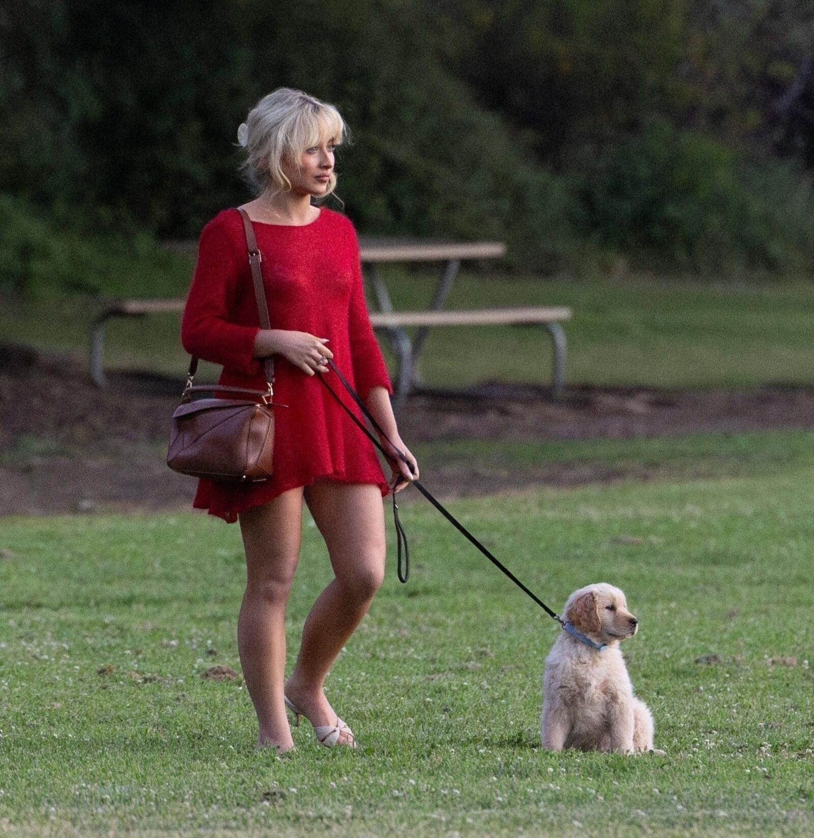 Sabrina Carpenter Seen at a park in the Hollywood Hills 