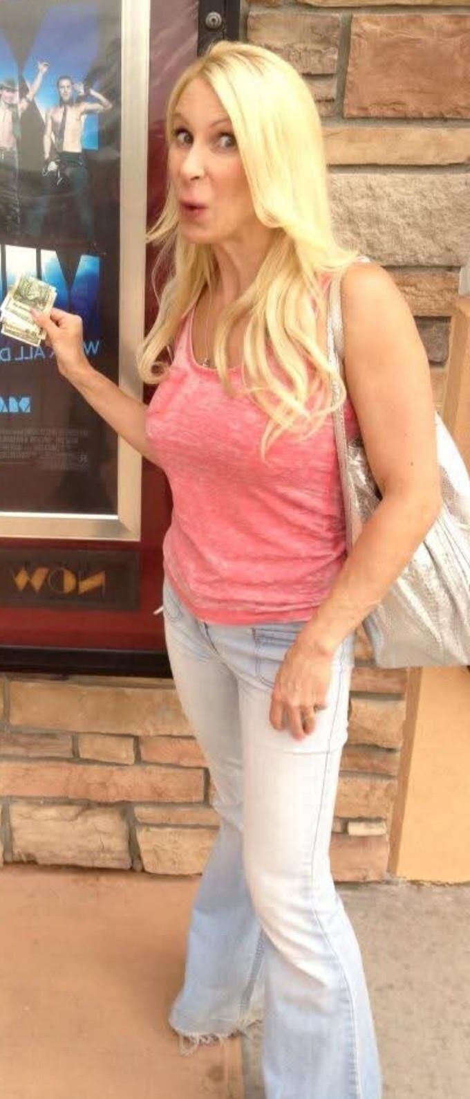 Mãe Milf Bimbo Milf real