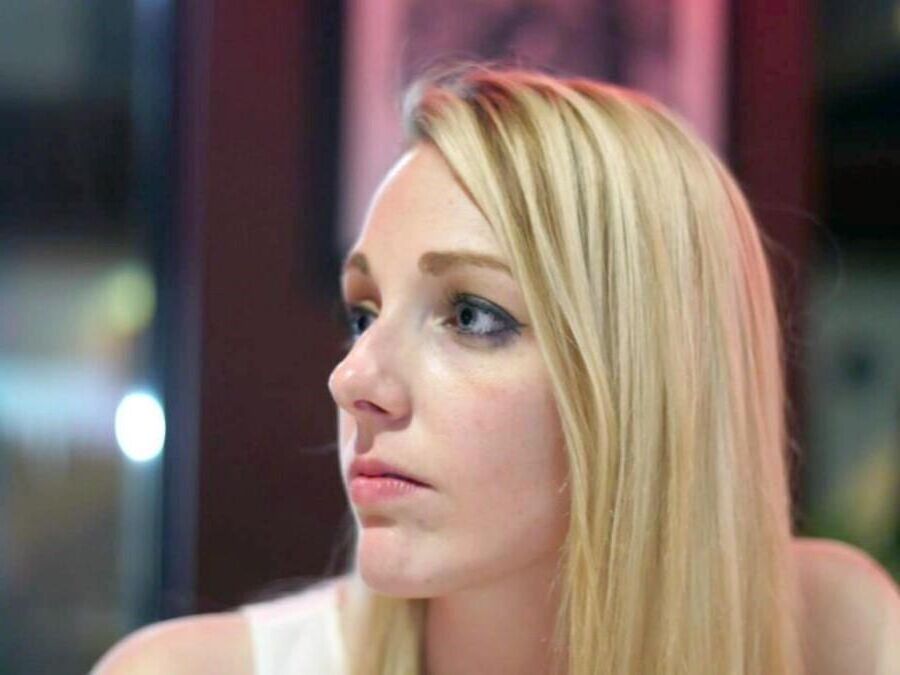 Blonde PAWG Caley