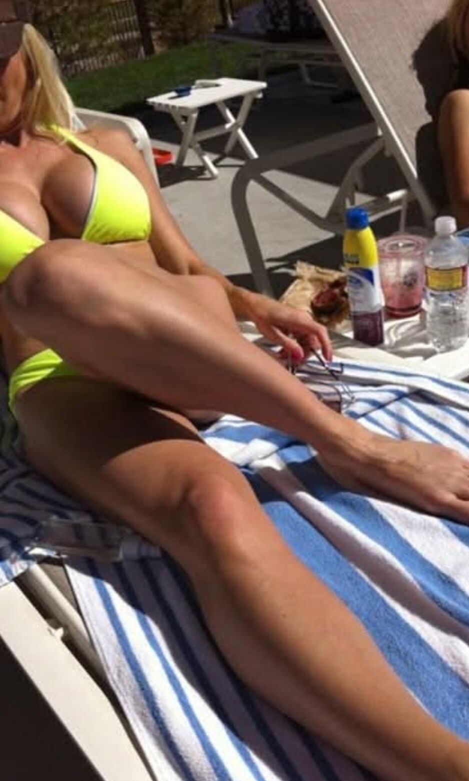 Mãe Milf Bimbo Milf real