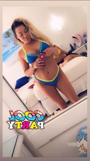 Kelly Miss Solids Ready To Take On Bikinis & Thongs