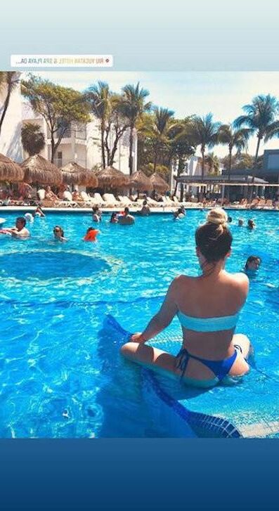 Kelly Miss Solids Ready To Take On Bikinis & Thongs