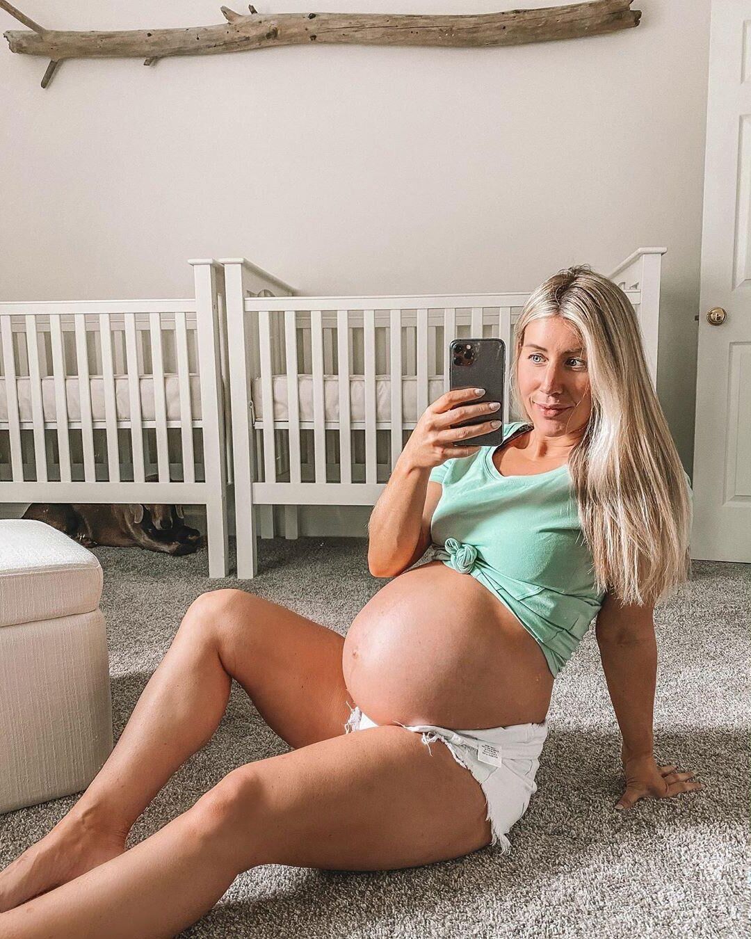 Stunning Pregnant Blonde 