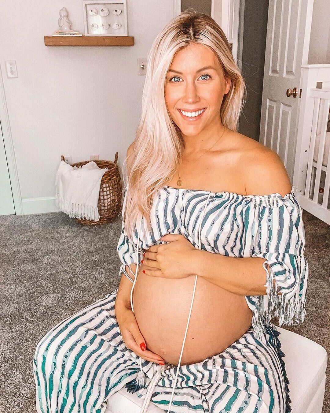 Stunning Pregnant Blonde 