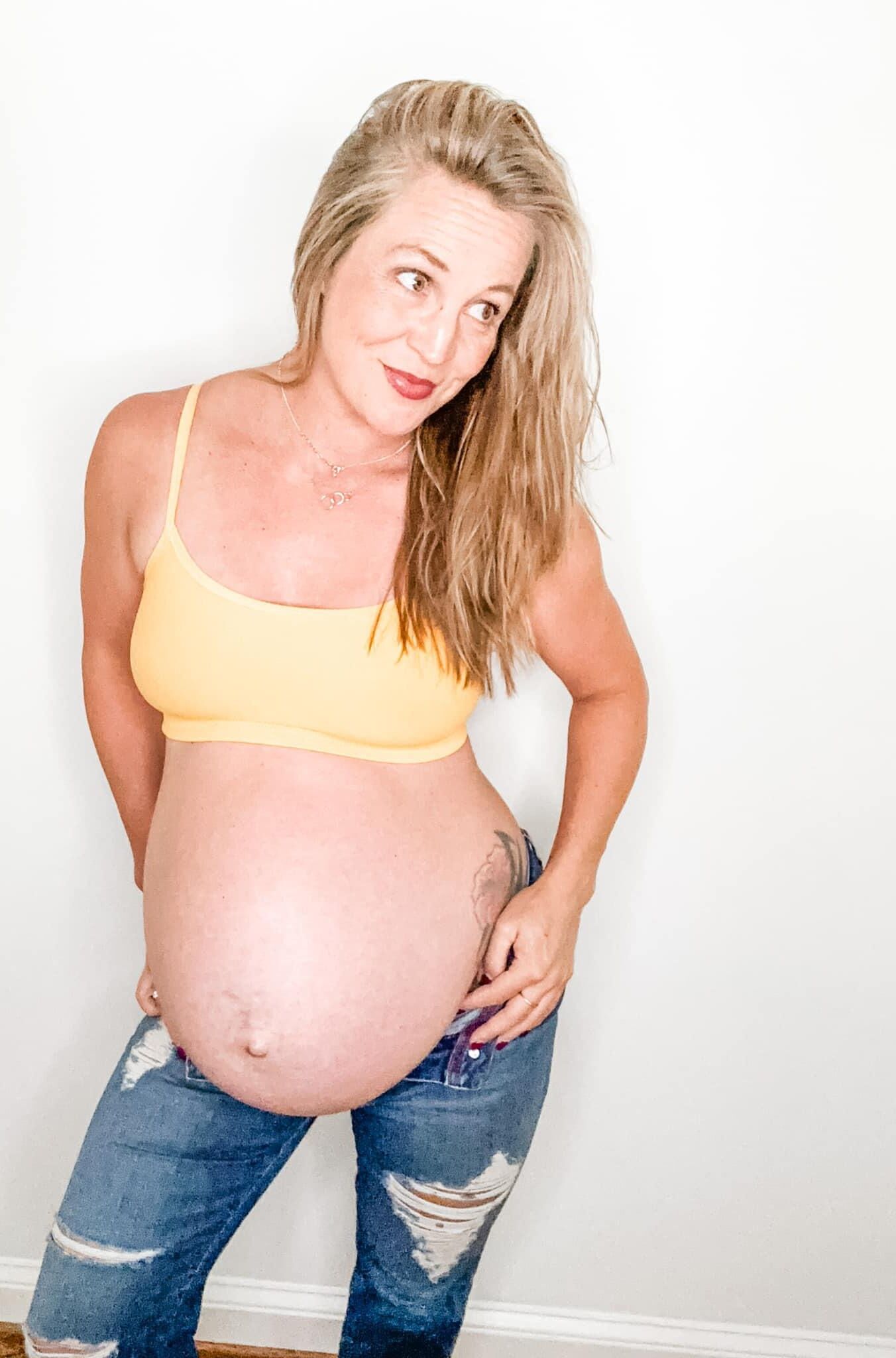 Blonde Preggo Power 