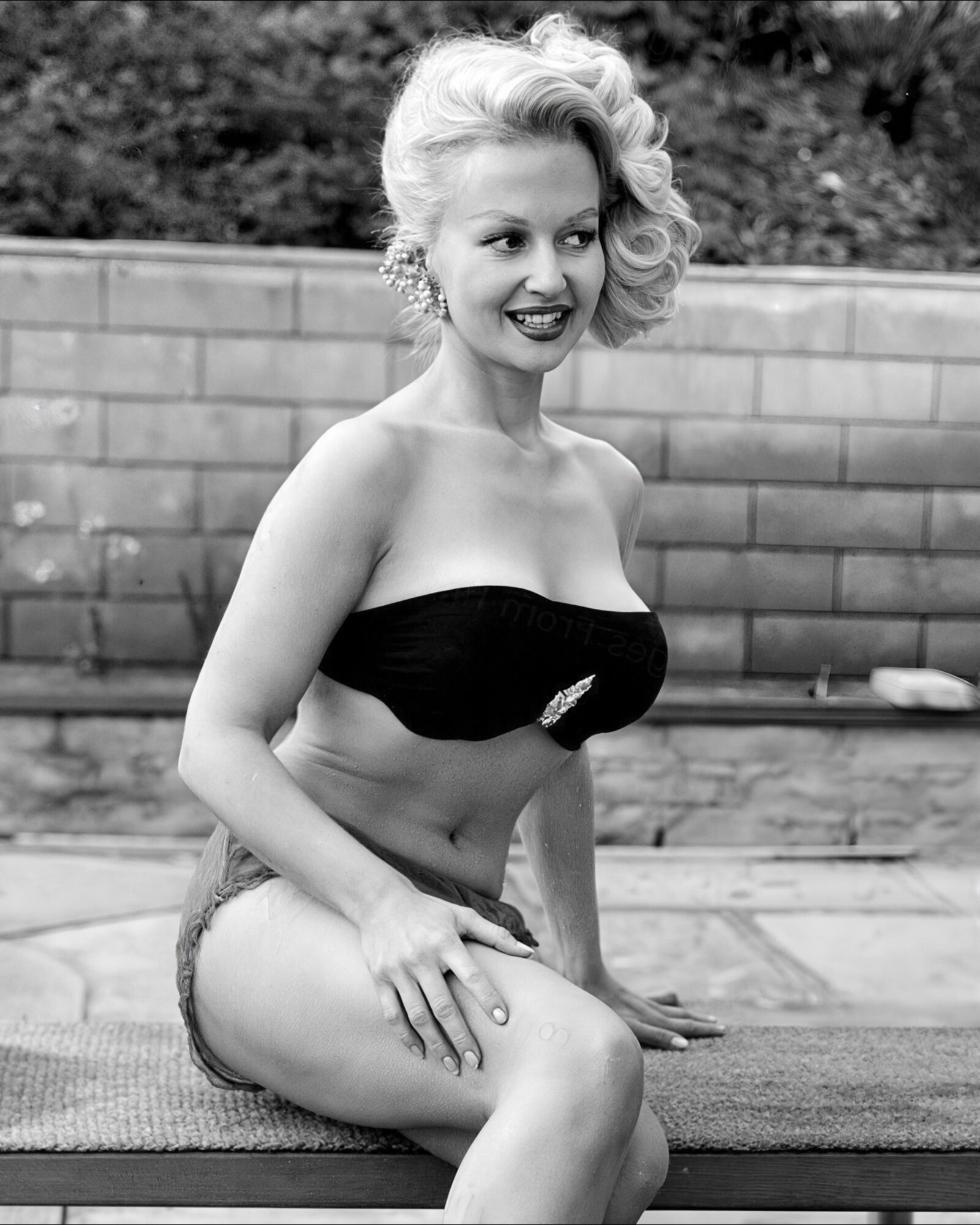 L'actrice vintage Greta Thyssen en hyper résolution