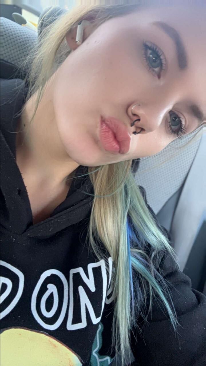 Amber es un vendedor de Yo Snapchat.