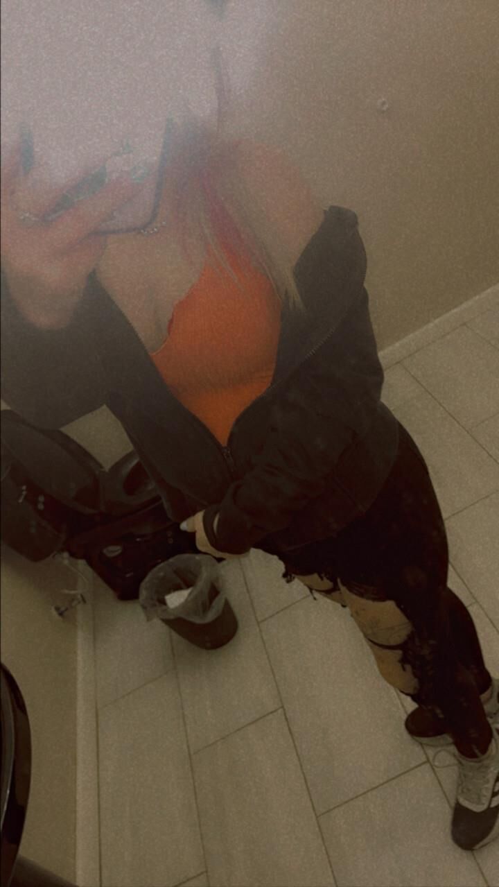 Amber es un vendedor de Yo Snapchat.