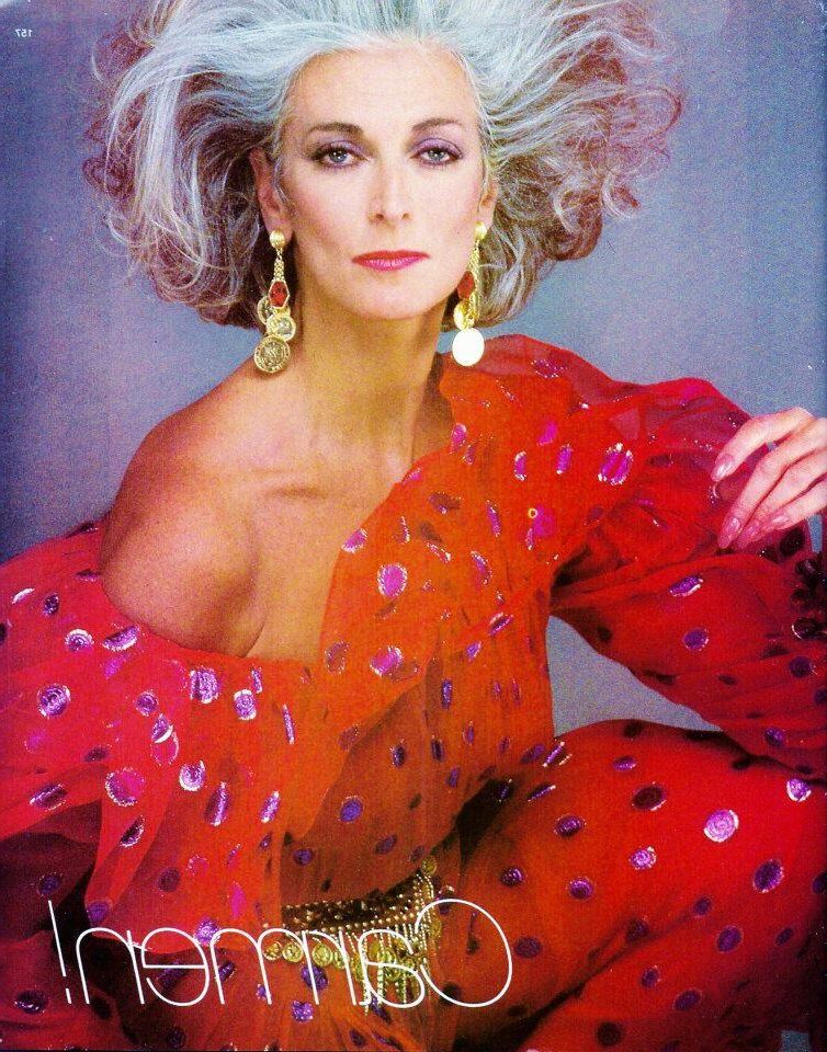 Nude US model and actress Carmen Dell'Orefice 