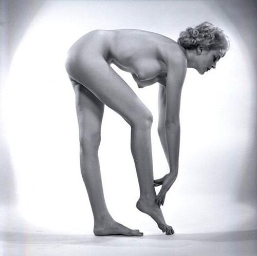 Nude US model and actress Carmen Dell'Orefice 