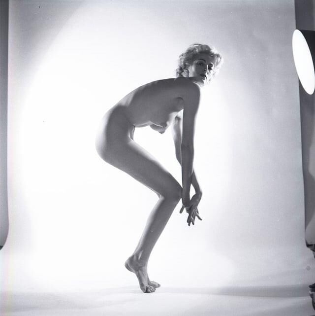 Nude US model and actress Carmen Dell'Orefice 