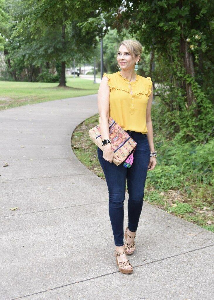 P interest In Beauty Queen In Between (Milf Fashion Blogger)