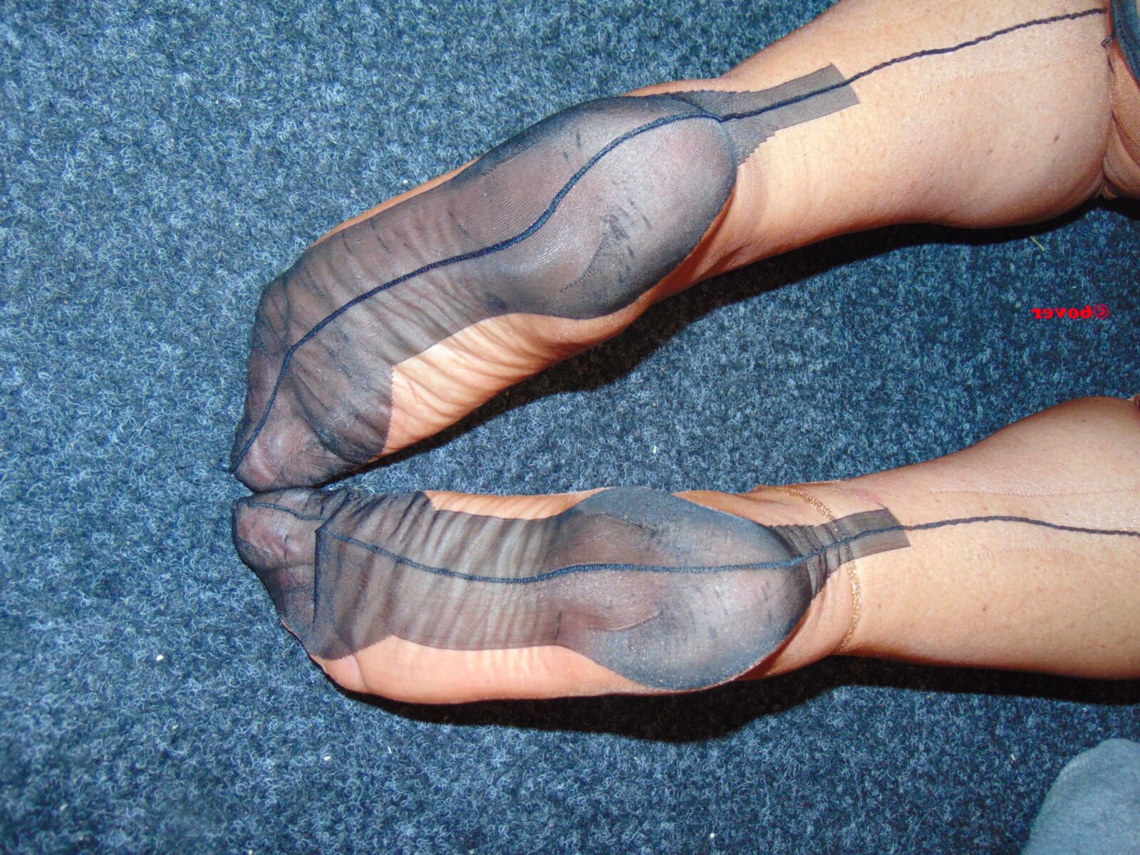 Nous aimons les nylons