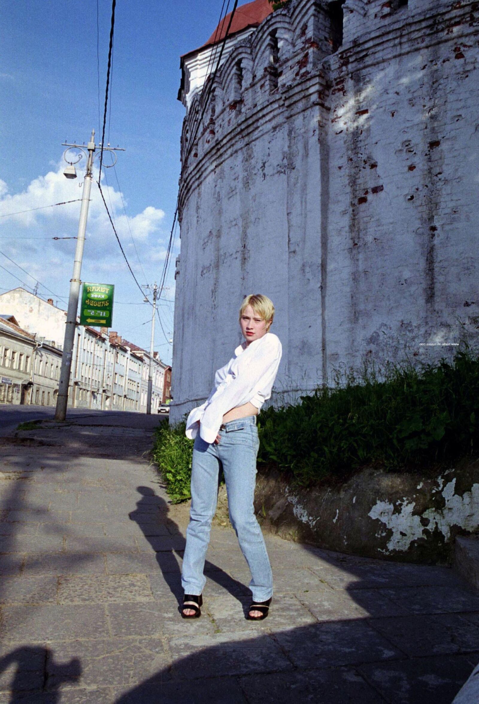 Lesia Old city nudes 