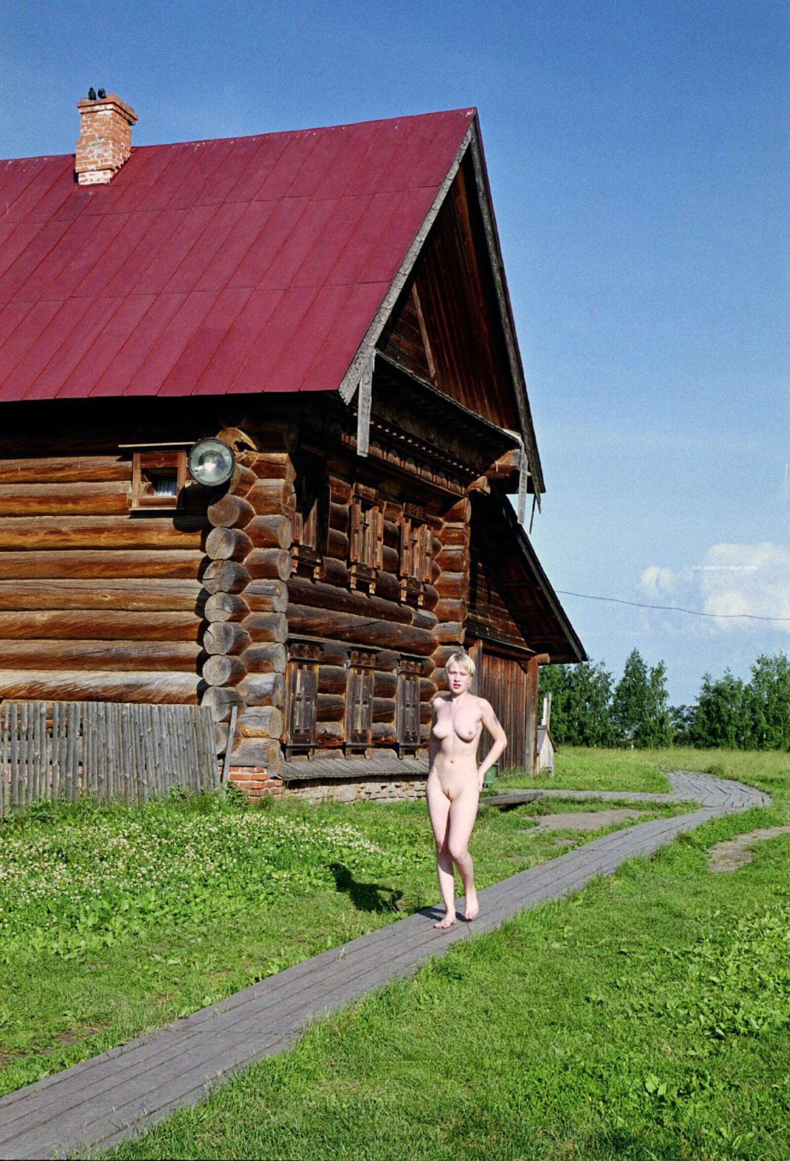 Lesia Old city nudes 