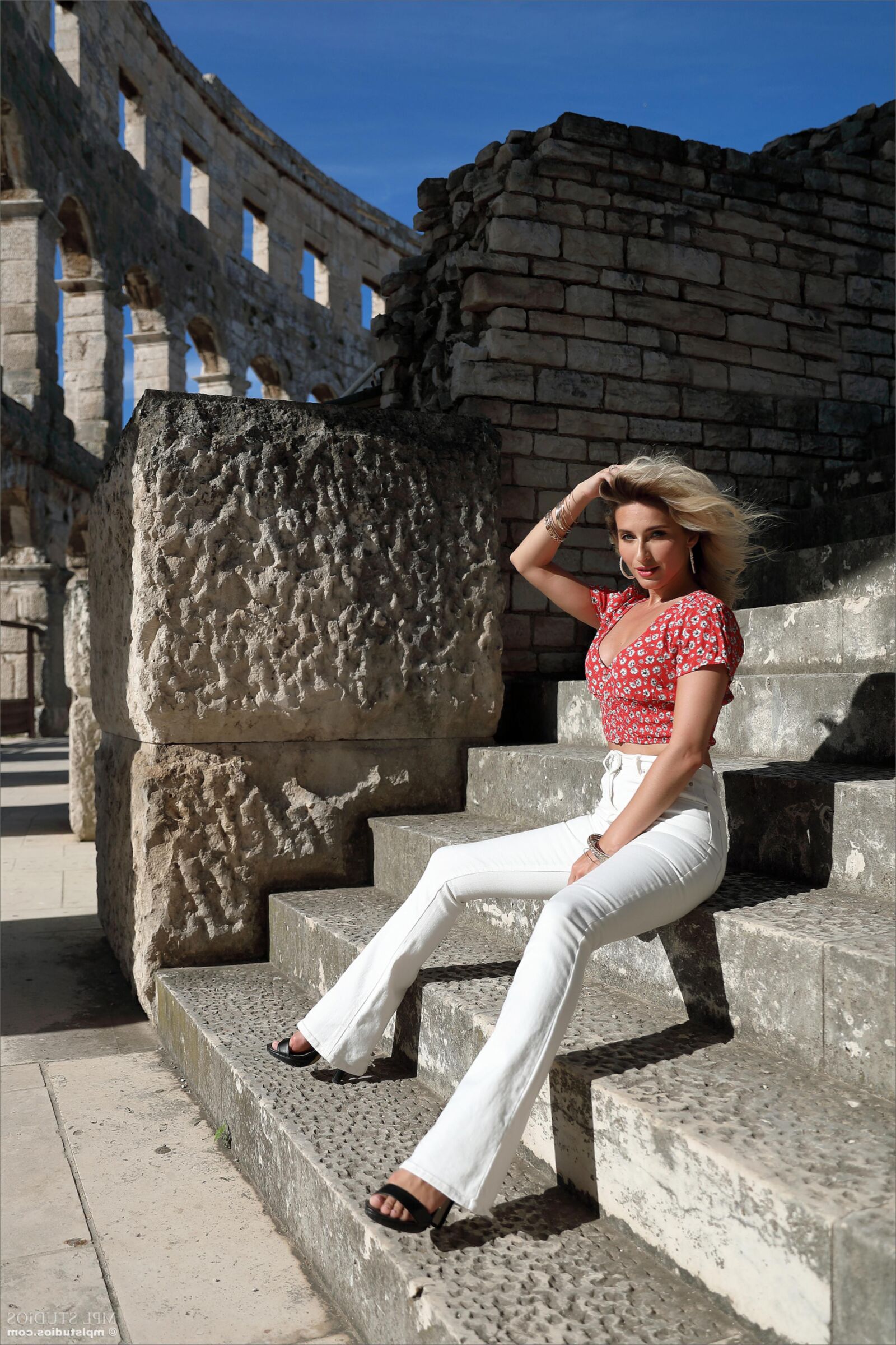 Cara Mell Holiday snaps
