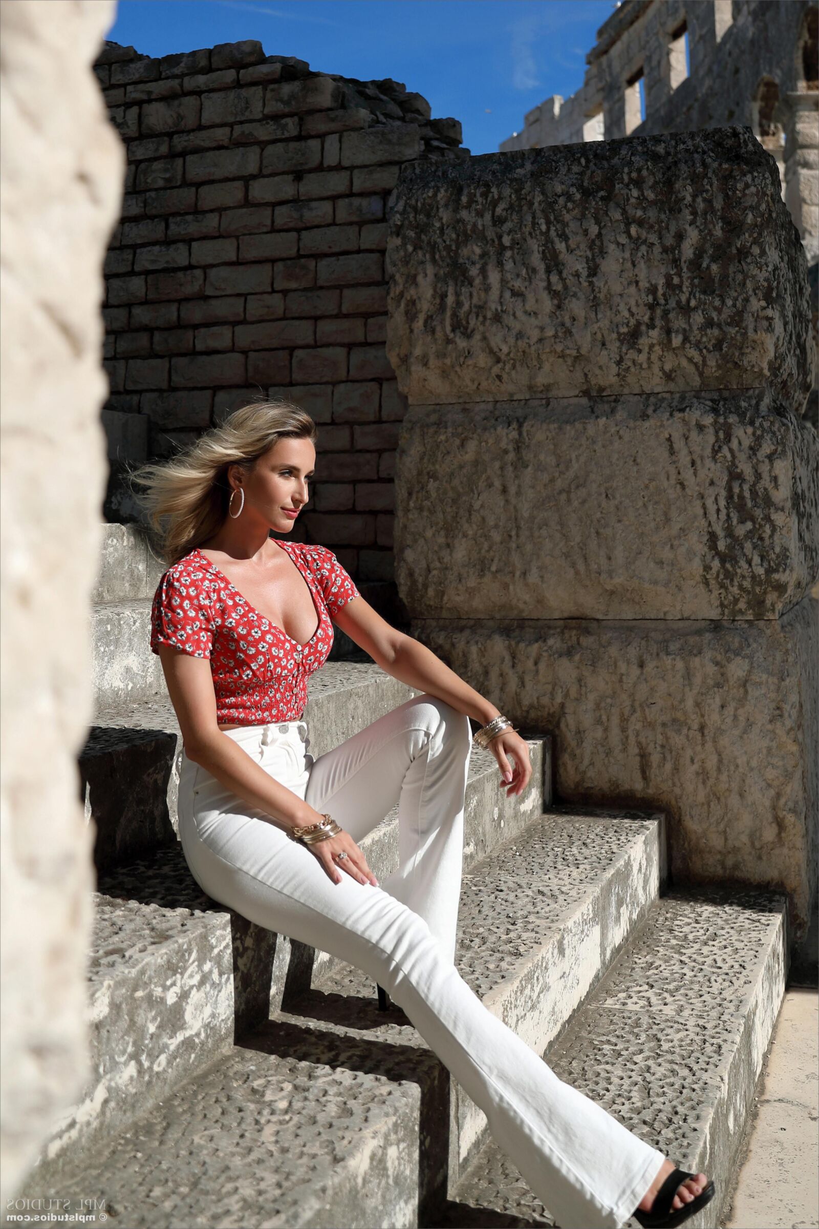 Cara Mell Holiday snaps