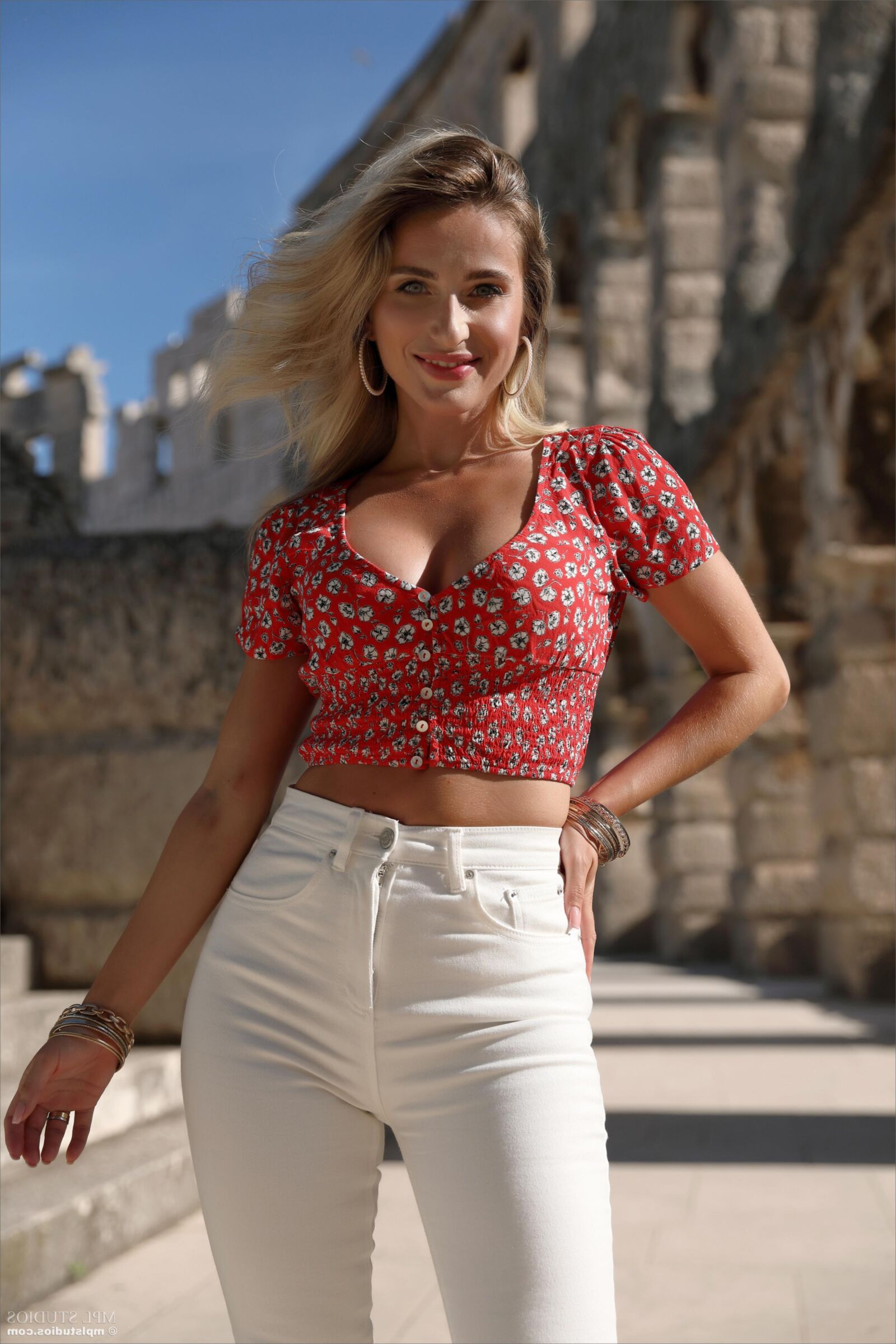 Cara Mell Holiday snaps