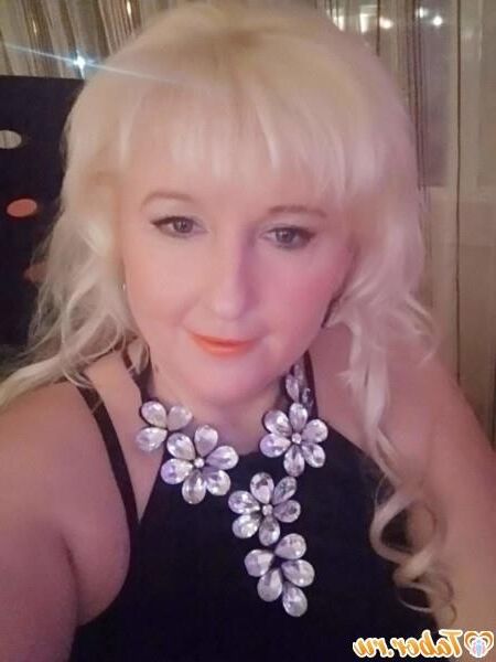 Nn lena aus belarus reifen bbw mit platinium tress