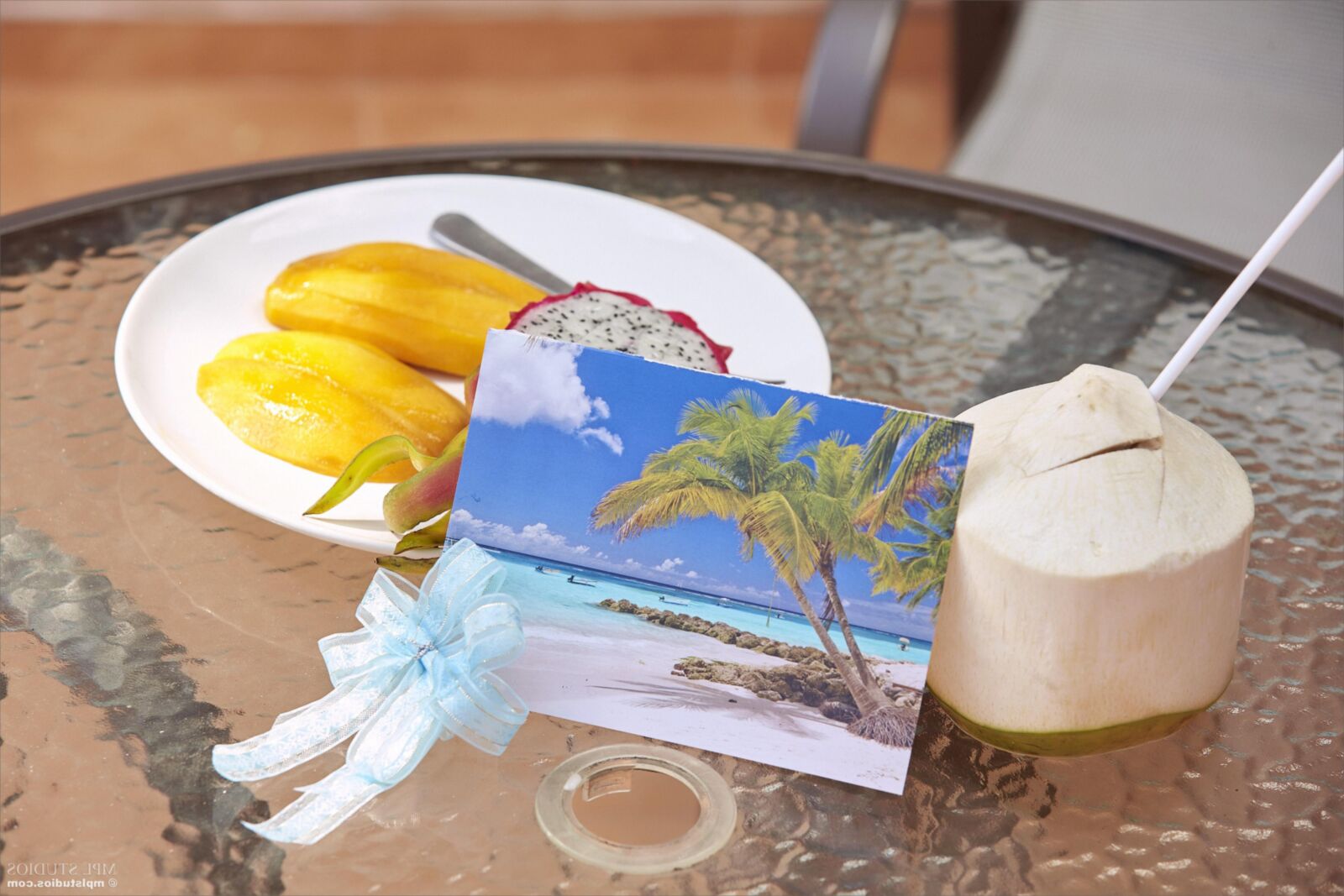 Ariel Tropical Fruit ()