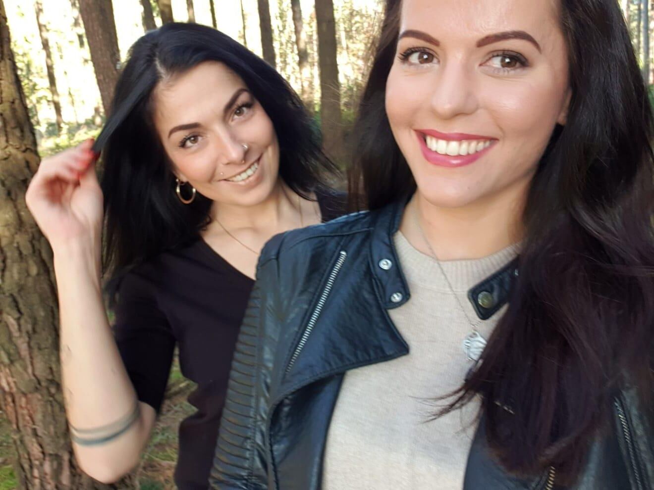 Geile Schwestern welche Schwester