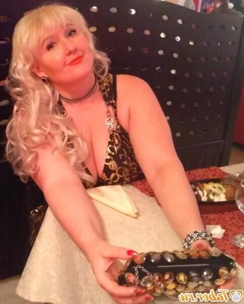 Nn lena aus belarus reifen bbw mit platinium tress
