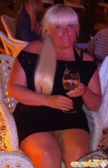 Nn lena aus belarus reifen bbw mit platinium tress