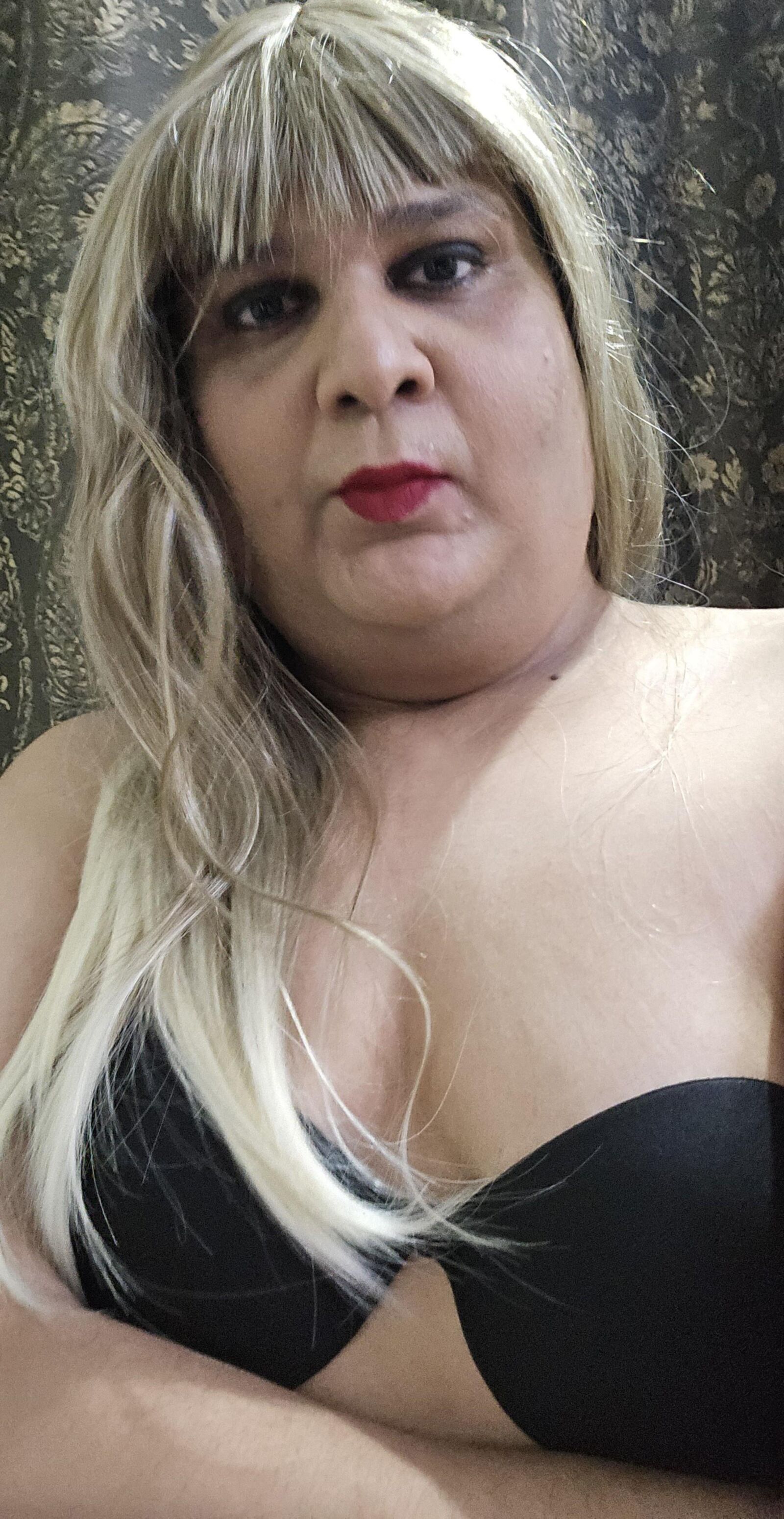 Blonde Shemale Monica M Nahaufnahme